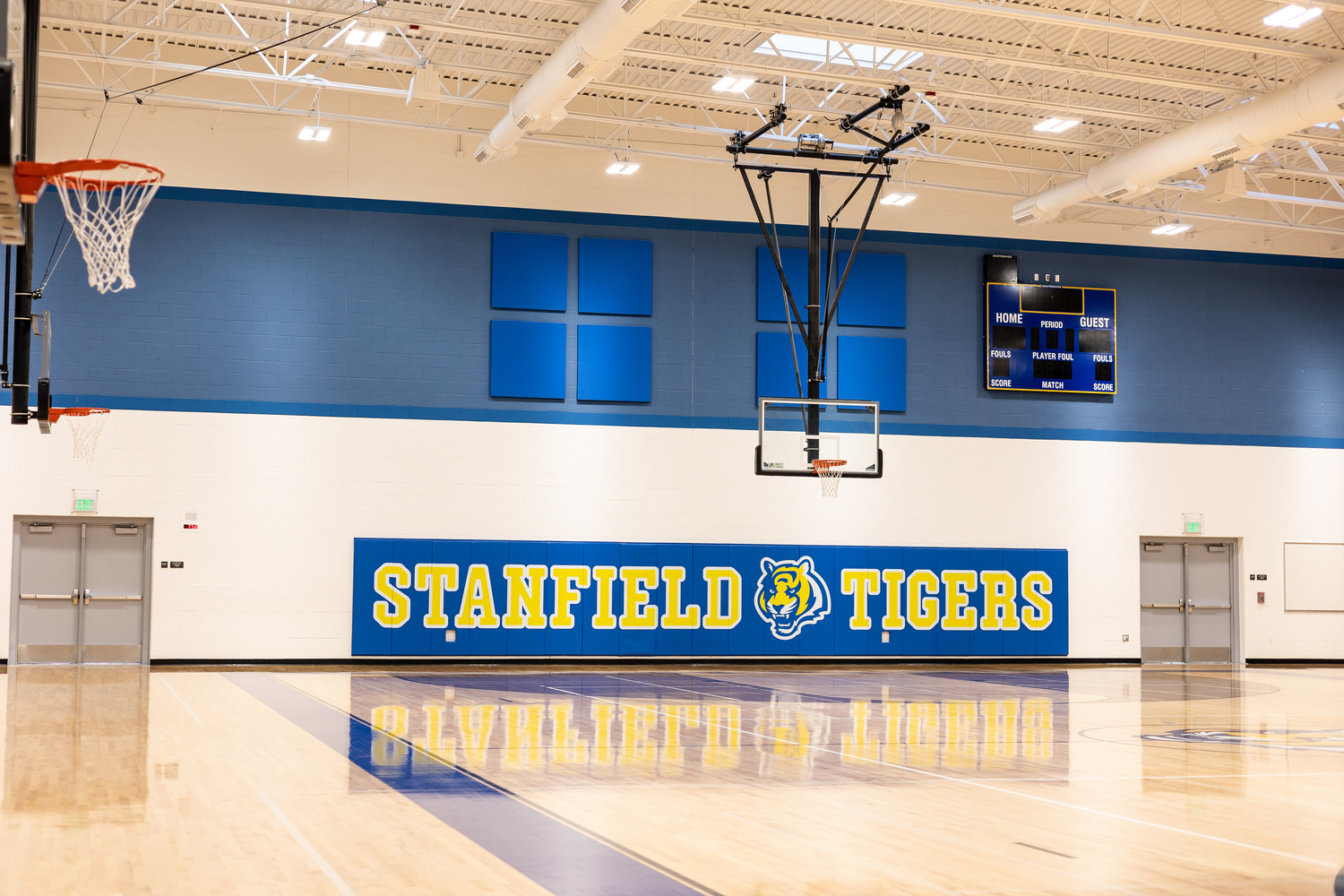 Steele hs 2